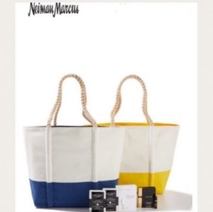 Nieman Marcus Beach/pool bag